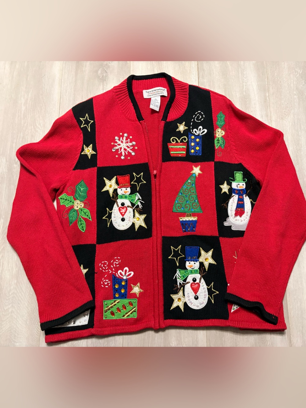 Men's Red Zip-Up Holiday Sweater Jacket with Festive Embroidery